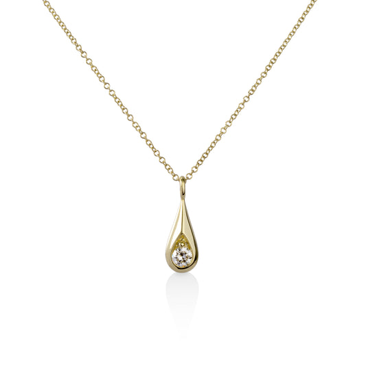 14ky .20ct Round Diamond Pear Drop Necklace