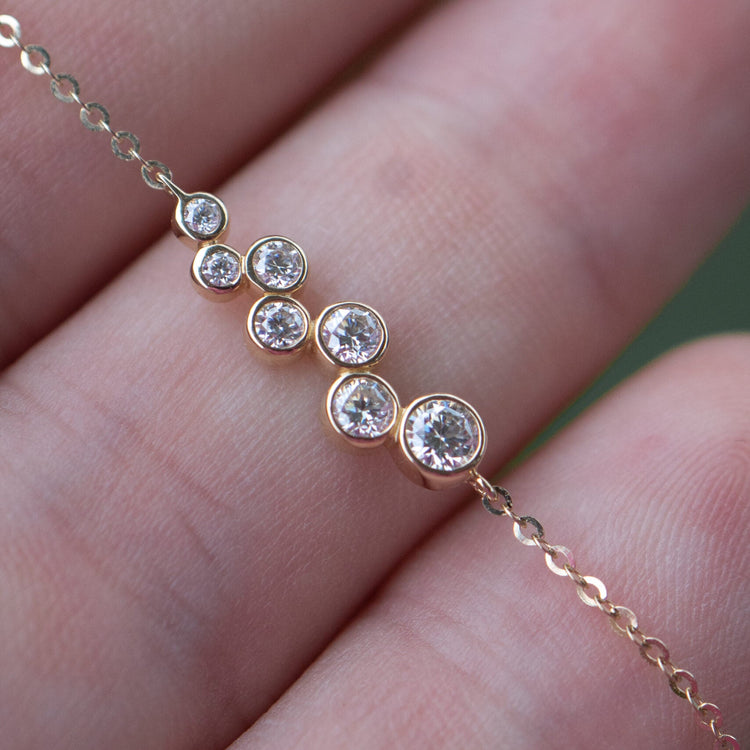 14ky Crescendo Diamond Bezel Bracelet