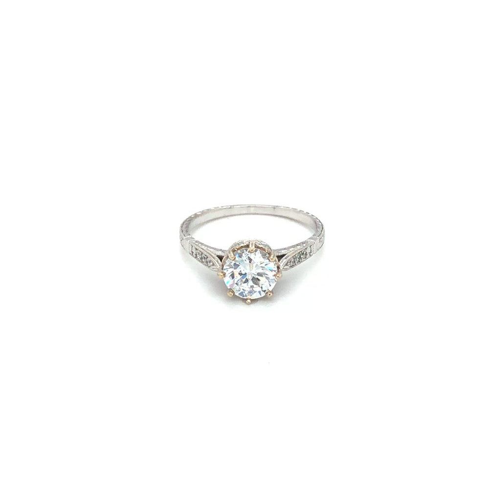 Vintage-Inspired 18kw Jolie Delicate Tapered Crown Ring
