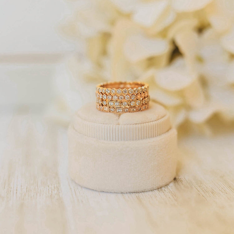 14kr Stackable Baguette + Round Diamond Band