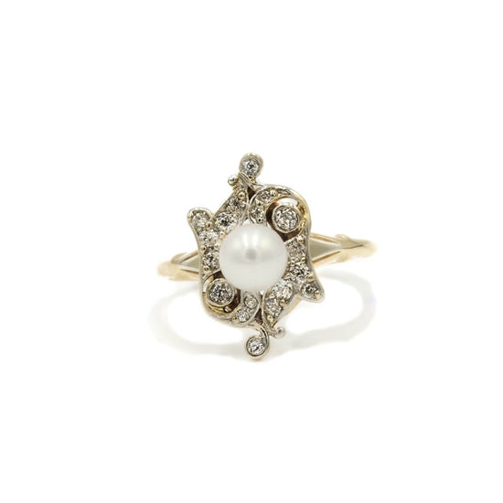Vintage 14k Yellow Gold Pearl and Diamond Halo Ring
