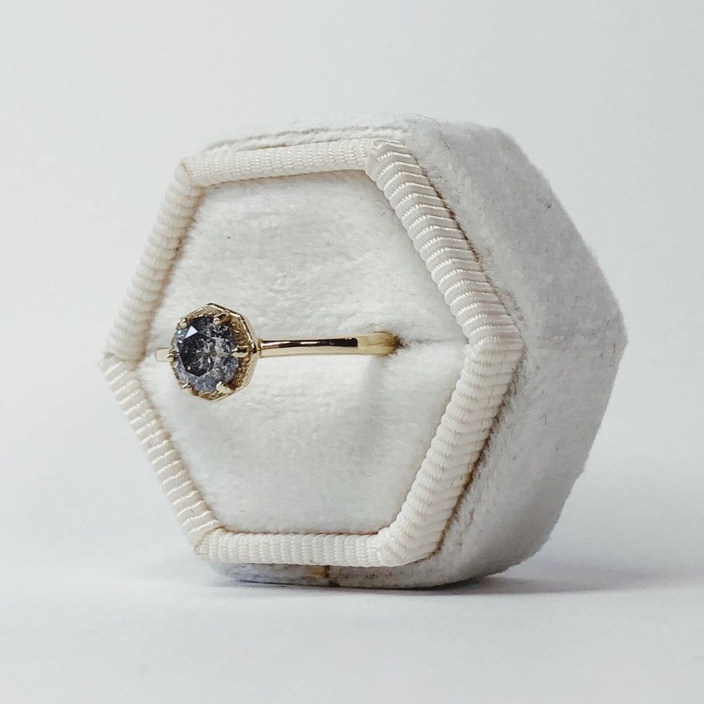 0.75ct Brilliant Cut Galaxy in 14k Yellow Gold