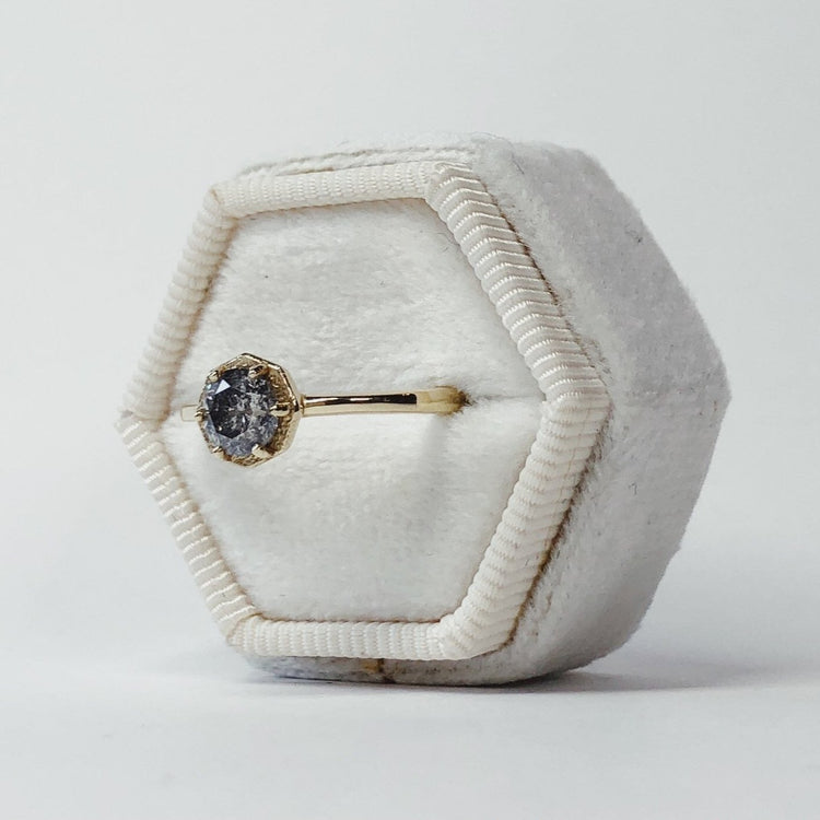 0.75ct Brilliant Cut Galaxy in 14k Yellow Gold