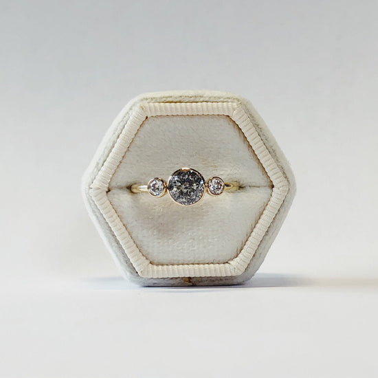 1.15ctw 3-Bezel Gray & White Diamond Ring