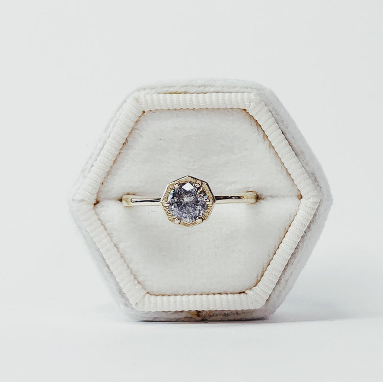 0.75ct Brilliant Cut Galaxy in 14k Yellow Gold